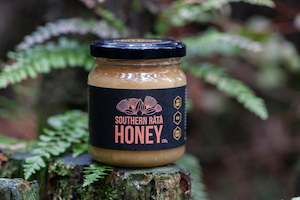 Apiarist: Special Harvest - Southern Rātā Honey