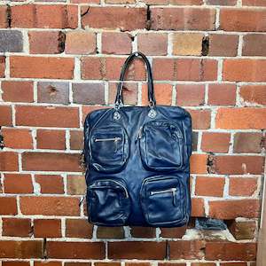 Second hand clothing: BALENCIAGA multi-pocket leather bag