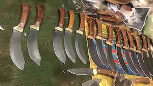 Products: Dry Stock Skinning Knife