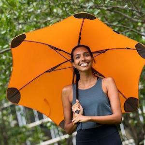 Work clothing: Blunt Umbrella