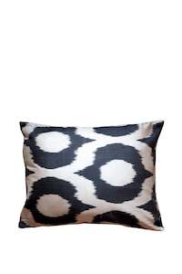 Les Ottomans: Les Ottomans Silk Cushion - Black & White