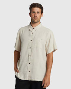 Mens Clothing: Billabong Ricardo Short Sleeve Shirt