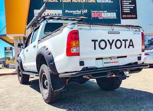 ROCKARMOR PREMIUM STEEL REAR STEP / TOW BAR TO SUIT TOYOTA HILUX N70 2005 - Earl…