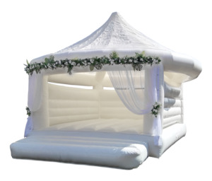 Product Rental: Wedding Castle (with extra's)