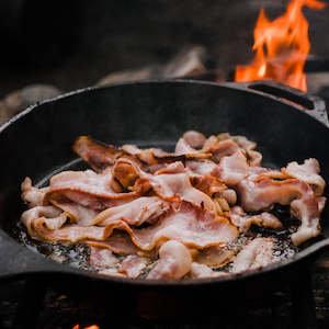 Butchery: Gourmet Thick Cut Streaky Bacon 1kg