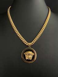 Medusa Pendant Gold