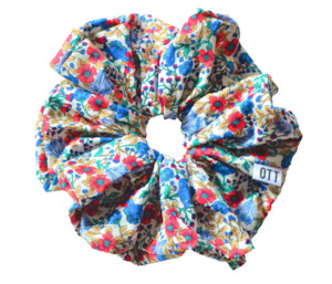 OVER SIZE Floral Scrunchie #1