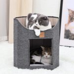 Outdoor Cat House – Weatherproof Large Cat Shelter for Outside with Roof Window