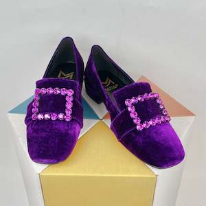 LAST PAIR Marian Velvet viola size 36