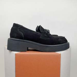 LAST PAIR size 37 Alexandra black suede