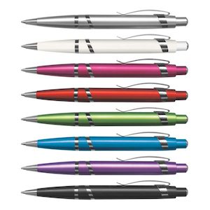 Handbag manufacturing: Athena Pen