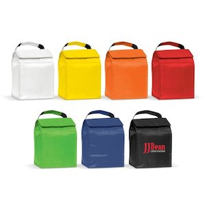 Handbag manufacturing: Solo Lunch Cooler Bag