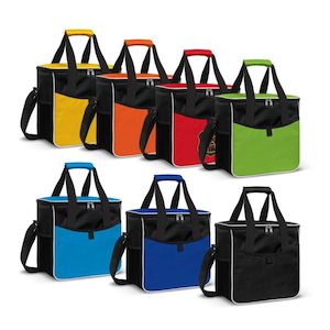 Handbag manufacturing: Nordic Cooler Bag