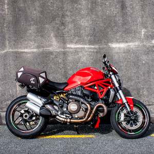 Motorcycle: 2014 Ducati Monster