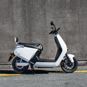 Motorbikes: YADEA G5 Graphene (Electric Scooter)