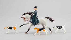 Toy manufacturing: HS4 Huntswoman, bowler hat