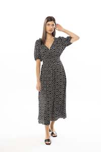 Skilful Midi Dress -Mono Stitch