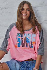 Surf Batwing Tee - Hot Pink/Charcoal