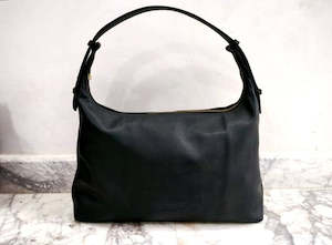 Hobo Pebble Leather Shoulder Bag - Black