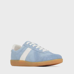 Eos: Melbaa Sneaker - Sky