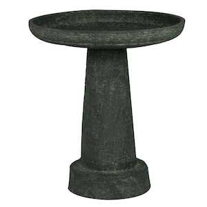 Furniture: Verona Resin Birdbath