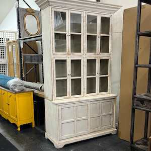 XL French Design Cabinet