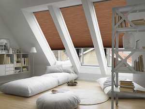 Furniture: Deluxe Colby Skylight Blinds