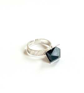 Jade & Sterling Silver Irregular Facet V Ring (RI-FC4)