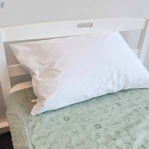 Clothing: Pillow Protector Waterproof Towelling