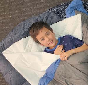 Clothing: Sleeping Bag Liner Waterproof Quilted Kids