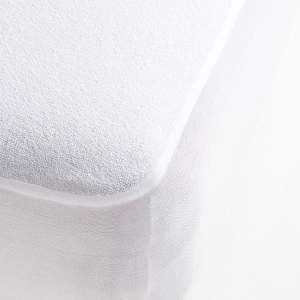 Clothing: Mattress Protector Waterproof Towelling