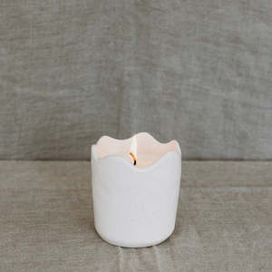 Furniture: Soy Candle - Vanilla Oud