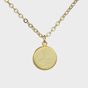 Round Fantail Pendant - Gold