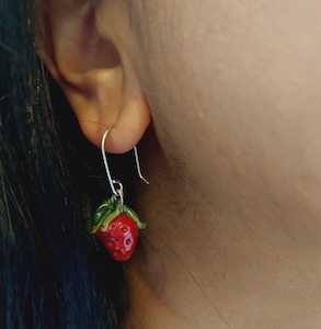 Furniture: Glass Strawberry Earrings