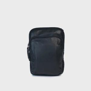 Furniture: Sophie Leather Bag