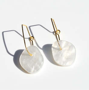 Luna Earrings - Pearl | Hagen + Co