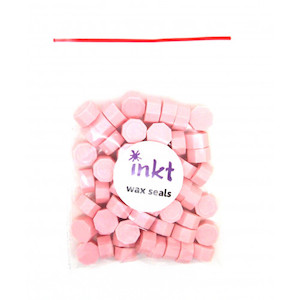 Powder pink wax, pellets - bag