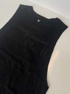 te whare tapu tank/black/black