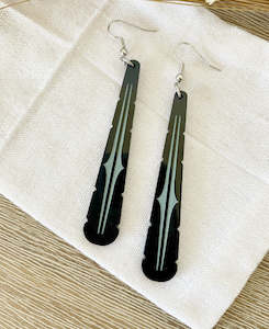 Mako Design: Mere Earrings