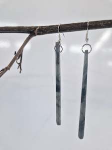 Taonga Jewelry: Long Roimata earrings