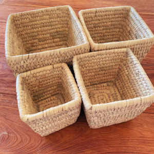 Heuristic Play Kit: Square Basket