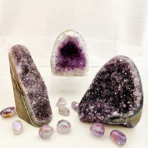 Crystals Fossils: Amethyst Standing Cluster w. Polished Edge (assorted. approx 9.1-13.3x5.9-10.9cm)