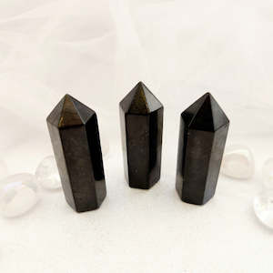 Shungite Point (assorted. approx 6.5-6.6x2.5cm)