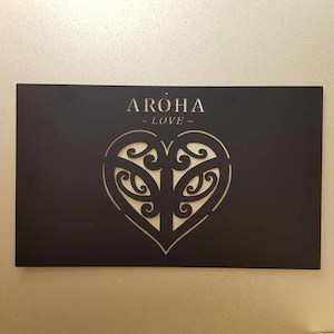 Aroha Wall Art (metal. approx. 55x33cm)