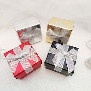 Everything Else: Metallic Coloured Gif Box (assorted colours. suitable for rings & earrings)