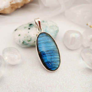 Labradorite Oval Pendant (sterling silver)