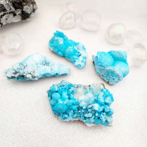 Hemimorphite Specimen (assorted. approx. 3.9-6x2.8-3.8cm)