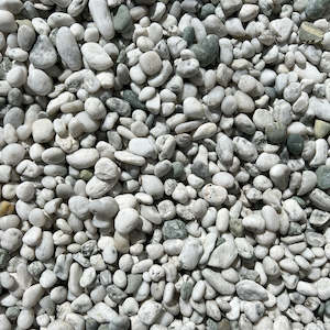 Decorative Pebbles White