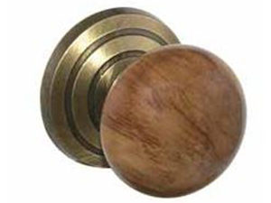 Sylvan Tradition round timber knob on rose