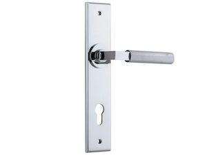 Bankston Brunswick Polished Chrome Locking Handle On Chamfered Backplate